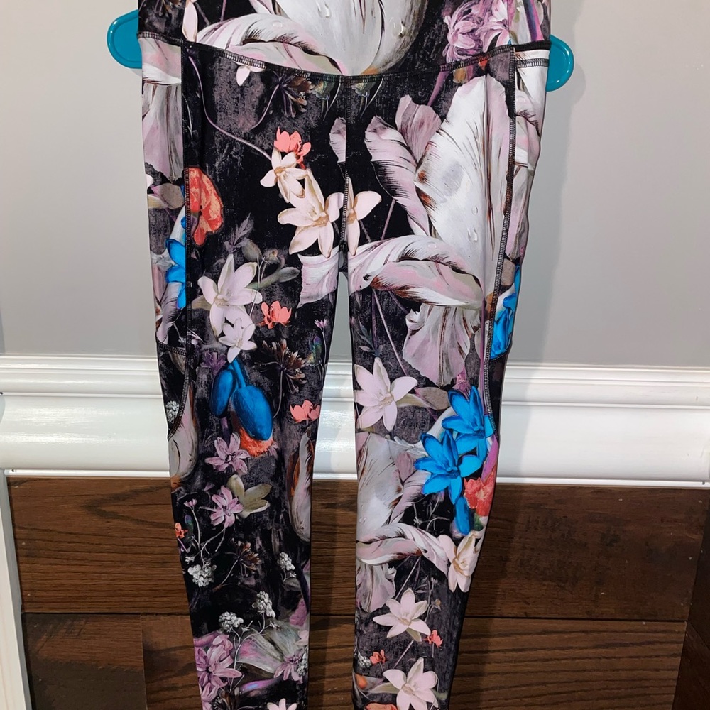 Calia by Carrie workout leggings